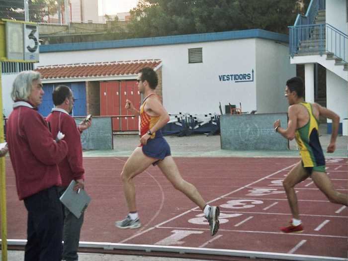 Foto corriendo en un interautonómico, pasando por meta