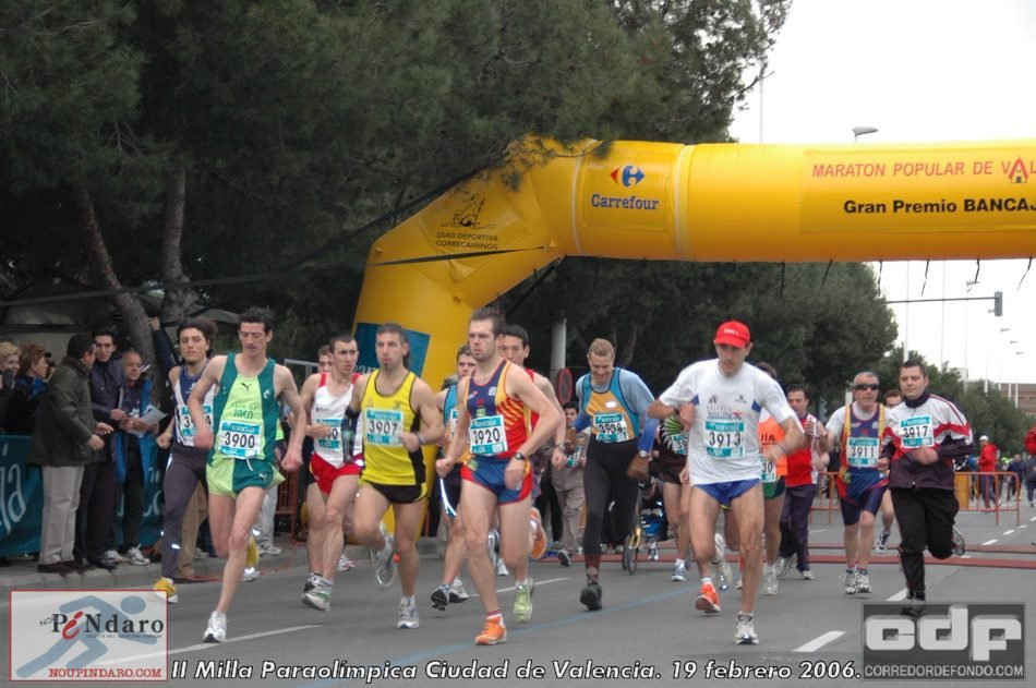 Foto de la salida de la Milla Paralíompica de Valencia 2006